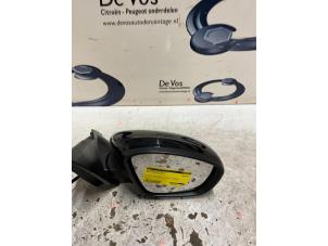 Used Wing mirror, right Opel Corsa F (UB/UH/UP) 1.2 Turbo 12V 100 Price € 115,00 Margin scheme offered by De Vos Autodemontagebedrijf