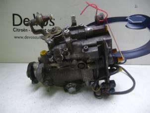 Used Mechanical fuel pump Citroen Saxo Price € 200,00 Margin scheme offered by De Vos Autodemontagebedrijf