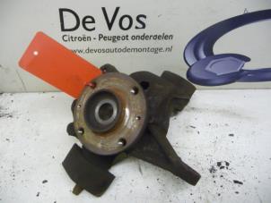 Używane Sworzen lewy przód Peugeot 406 (8B) 1.8 16V Cena € 55,00 Procedura marży oferowane przez De Vos Autodemontagebedrijf