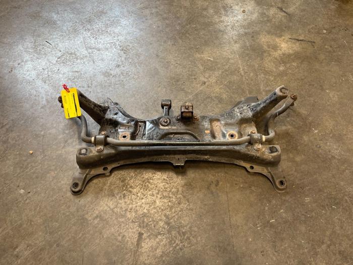 Used Subframe Peugeot 108 1.0 12V Price € 135,00 Margin scheme offered by De Vos Onderdelen