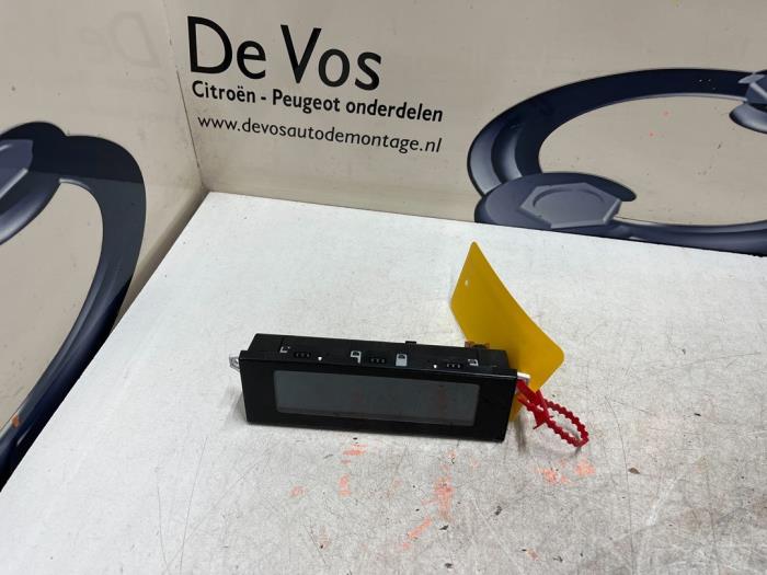 Begagnade Innerdisplay Citroen DS3 Cabrio (SB) 1.6 16V VTi 120 Pris € 80,00 Marginaltabell erbjuds av De Vos Onderdelen