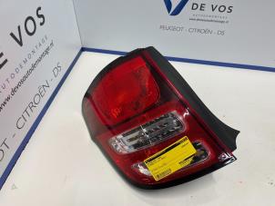 Usagé Feu arrière gauche Citroen C3 (SC) 1.6 HDi 92 Prix € 70,00 Règlement à la marge proposé par De Vos Autodemontagebedrijf