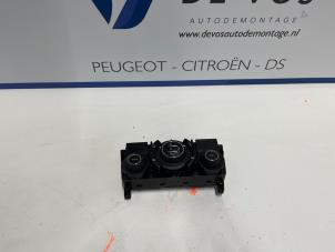 Gebrauchte Heizung Bedienpaneel Citroen C3 Picasso (SH) 1.6 16V VTI 120 Preis € 90,00 Margenregelung angeboten von De Vos Autodemontagebedrijf