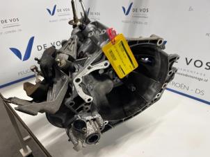 Używane Skrzynia biegów Citroen Xsara Picasso (CH) 1.6i 16V Cena € 450,00 Procedura marży oferowane przez De Vos Autodemontagebedrijf