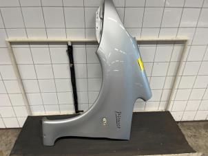Used Front wing, left Citroen Xsara Picasso (CH) 1.6i 16V Price € 70,00 Margin scheme offered by De Vos Autodemontagebedrijf