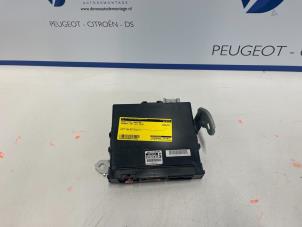 Usagé Ordinateur marche-arrêt Peugeot 108 1.0 12V Prix € 250,00 Règlement à la marge proposé par De Vos Autodemontagebedrijf