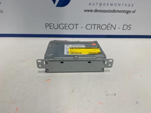 Used Radio Peugeot 308 SW (L4/L9/LC/LJ/LR) 1.6 BlueHDi 120 Price € 400,00 Margin scheme offered by De Vos Autodemontagebedrijf