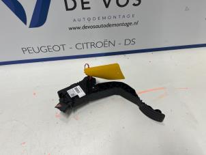 Begagnade Gaspedal DS Automobiles DS 3/Crossback (UC/UJ/UR) 1.2 12V PureTech 130 Pris € 115,00 Marginaltabell erbjuds av De Vos Onderdelen