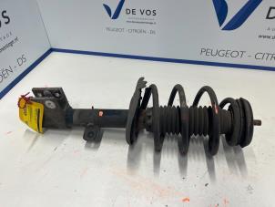 Used Front shock absorber rod, left Citroen DS5 (KD/KF) Price € 70,00 Margin scheme offered by De Vos Autodemontagebedrijf