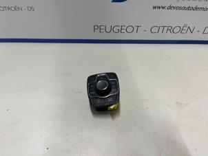 Used Navigation control panel Citroen DS5 (KD/KF) 2.0 165 HYbrid4 16V Price € 55,00 Margin scheme offered by De Vos Autodemontagebedrijf