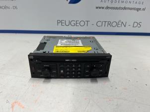 Used Radio CD player Peugeot 807 2.0 HDi 16V 136 FAP Price € 250,00 Margin scheme offered by De Vos Autodemontagebedrijf