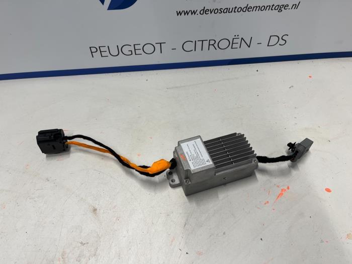 Gebrauchte Stromverteiler Peugeot 308 Preis € 100,00 Margenregelung angeboten von De Vos Onderdelen