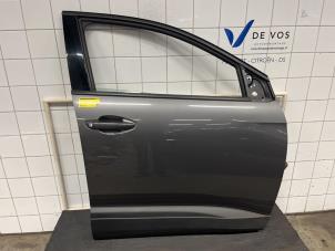 Gebrauchte Tür 4-türig rechts vorne Peugeot 5008 II (M4/MC/MJ/MR) 1.5 BlueHDi 130 Preis € 600,00 Margenregelung angeboten von De Vos Autodemontagebedrijf