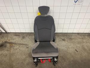 Used Rear seat Peugeot 807 2.0 HDi 16V 136 FAP Price € 100,00 Margin scheme offered by De Vos Autodemontagebedrijf