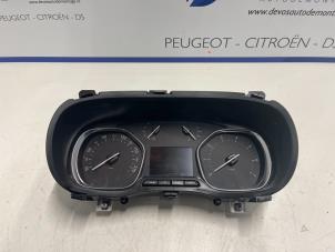 Usados Cuentakilómetros Peugeot Expert (VA/VB/VE/VF/VY) 2.0 Blue HDi 180 16V Precio € 350,00 Norma de margen ofrecido por De Vos Autodemontagebedrijf