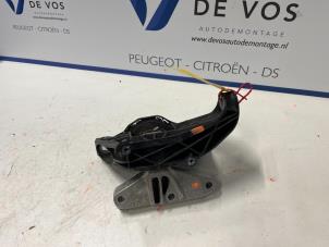 Gebrauchte Motorlager Peugeot 5008 Preis € 80,00 Margenregelung angeboten von De Vos Autodemontagebedrijf