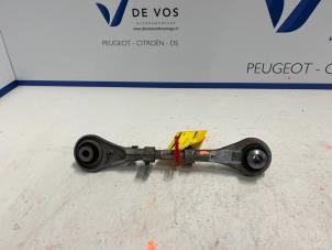 Used Rear torque rod, right Peugeot 3008 Price € 60,00 Margin scheme offered by De Vos Autodemontagebedrijf