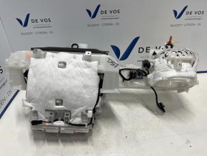 Używane Nagrzewnica DS Automobiles DS7 Crossback Cena € 400,00 Procedura marży oferowane przez De Vos Autodemontagebedrijf