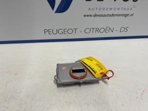 Usagé Ordinateur éclairage Peugeot 3008 Prix € 60,00 Règlement à la marge proposé par De Vos Autodemontagebedrijf