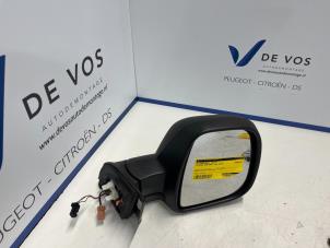 Usagé Rétroviseur extérieur droit Citroen Berlingo Prix € 80,00 Règlement à la marge proposé par De Vos Autodemontagebedrijf