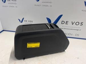 Gebrauchte Mittelkonsole Citroen Berlingo Preis € 100,00 Margenregelung angeboten von De Vos Autodemontagebedrijf