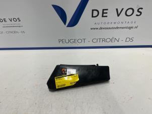 Used Side Airbag Opel Crossland X Price € 135,00 Margin scheme offered by De Vos Autodemontagebedrijf
