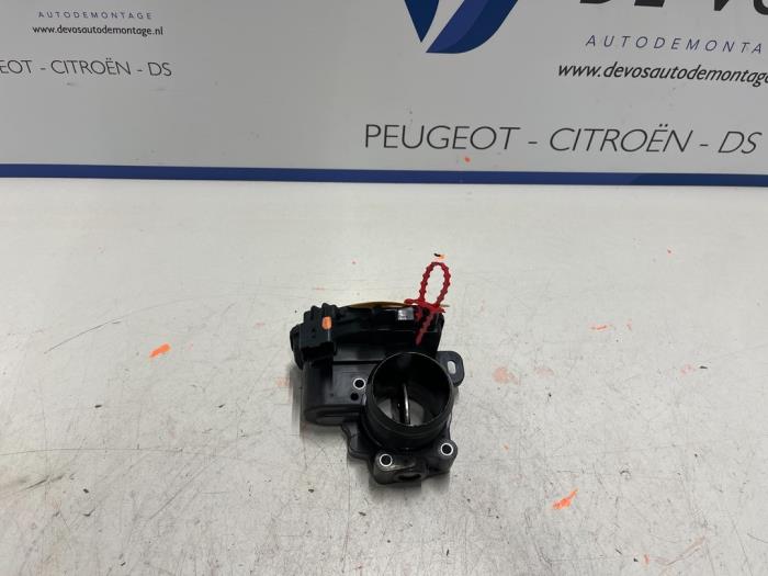 Throttle body from a Peugeot Expert 2019