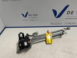 Gebrauchte Scheibenwischermotor vorne Peugeot 508 (F3/FB/FH/FP) 1.6 16V Hybrid Preis € 160,00 Margenregelung angeboten von De Vos Autodemontagebedrijf