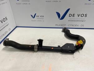 Gebrauchte Intercooler Schlauch Peugeot 508 (F3/FB/FH/FP) 1.6 16V Hybrid Preis € 135,00 Margenregelung angeboten von De Vos Autodemontagebedrijf