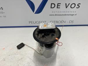 Usados Bomba eléctrica de combustible DS Automobiles DS 3/DS 3 Crossback (UC/UJ/UR) 1.2 12V PureTech 155 Precio € 115,00 Norma de margen ofrecido por De Vos Autodemontagebedrijf