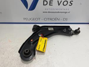 Usagé Bras de suspension avant droit Peugeot 508 Prix € 70,00 Règlement à la marge proposé par De Vos Autodemontagebedrijf