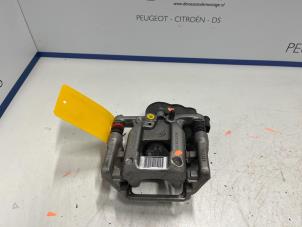 Usagé Etrier de frein (pince) arrière droit Peugeot 508 Prix € 135,00 Règlement à la marge proposé par De Vos Autodemontagebedrijf