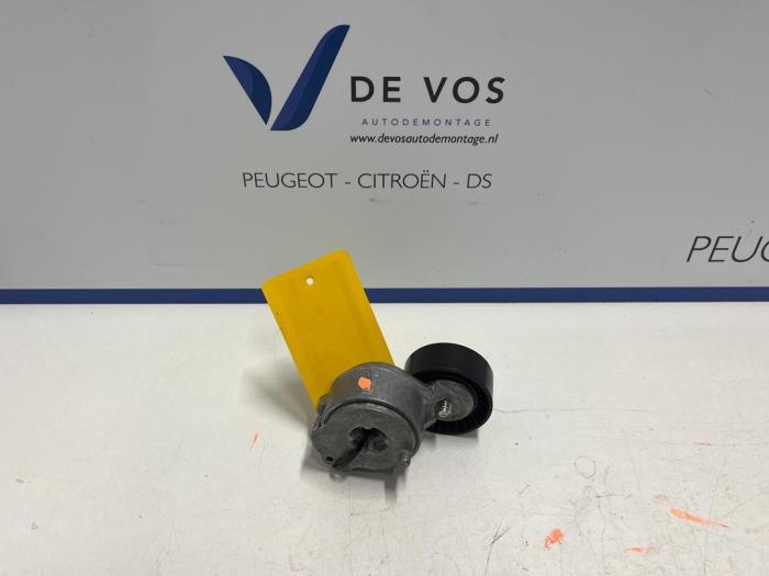 Usados Rodillo tensor correa múltiple Citroen C3 (SX/SW) 1.2 Vti 12V PureTech Precio € 70,00 Norma de margen ofrecido por De Vos Onderdelen