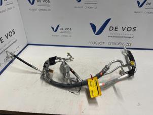 Używane Przewód klimatyzacji DS Automobiles DS7 Crossback Cena € 160,00 Procedura marży oferowane przez De Vos Autodemontagebedrijf