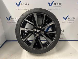 Used Wheel + tyre Peugeot 208 II (UB/UH/UP) 1.2 Vti 12V PureTech 100 Price € 200,00 Margin scheme offered by De Vos Autodemontagebedrijf