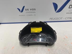 Usagé Compteur kilométrique KM Peugeot 206 (2A/C/H/J/S) 1.4 XR,XS,XT,Gentry Prix € 55,00 Règlement à la marge proposé par De Vos Autodemontagebedrijf