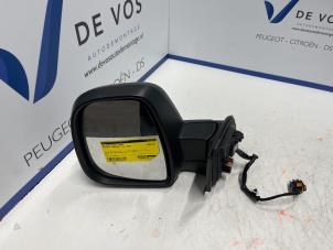 Gebrauchte Außenspiegel links Peugeot Partner (EF/EU) 1.5 BlueHDi 100 Preis € 160,00 Margenregelung angeboten von De Vos Autodemontagebedrijf
