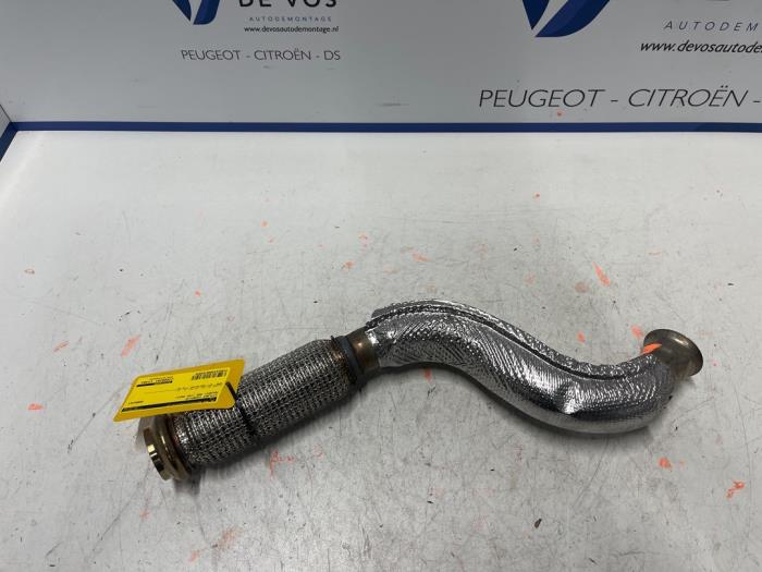 Gebrauchte Auspuff Hauptrohr Peugeot 308 (F3/FB/FH/FM/FP) 1.2 PureTech Hybrid 136 Preis € 125,00 Margenregelung angeboten von De Vos Onderdelen