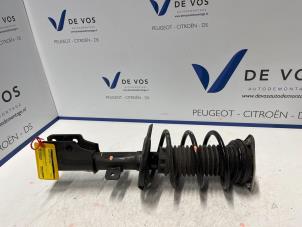 Gebrauchte Stoßdämpferstrebe links vorne Peugeot 5008 Preis € 80,00 Margenregelung angeboten von De Vos Autodemontagebedrijf