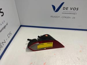 Usagé Feu antibrouillard arrière Peugeot 308 Prix € 45,00 Règlement à la marge proposé par De Vos Autodemontagebedrijf