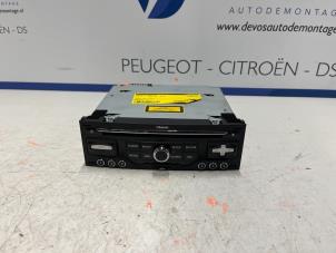 Used Radio CD player Peugeot 3008 I (0U/HU) 1.6 VTI 16V Price € 350,00 Margin scheme offered by De Vos Autodemontagebedrijf