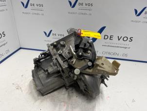 Used Gearbox Peugeot 208 II (UB/UH/UP) 1.2 Vti 12V PureTech 100 Price € 1.000,00 Margin scheme offered by De Vos Autodemontagebedrijf