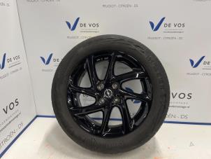 Used Wheel + tyre Opel Corsa F (UB/UH/UP) 1.2 Turbo 12V 100 Price € 135,00 Margin scheme offered by De Vos Autodemontagebedrijf