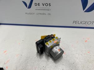 Gebrauchte ABS Pumpe Peugeot Partner (EF/EU) 1.5 BlueHDi 100 Preis € 350,00 Margenregelung angeboten von De Vos Autodemontagebedrijf