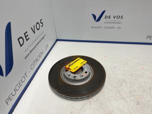 Used Front brake disc Peugeot Partner (EF/EU) 1.5 BlueHDi 100 Price € 35,00 Margin scheme offered by De Vos Autodemontagebedrijf