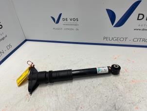 Used Rear shock absorber, left Peugeot 208 II (UB/UH/UP) 1.2 Vti 12V PureTech 75 Price € 60,00 Margin scheme offered by De Vos Autodemontagebedrijf