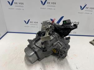 Used Gearbox Peugeot 208 II (UB/UH/UP) 1.2 Vti 12V PureTech 75 Price € 950,00 Margin scheme offered by De Vos Autodemontagebedrijf