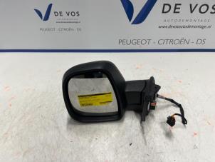 Gebrauchte Außenspiegel links Peugeot Partner (EF/EU) 1.5 BlueHDi 100 Preis € 160,00 Margenregelung angeboten von De Vos Autodemontagebedrijf