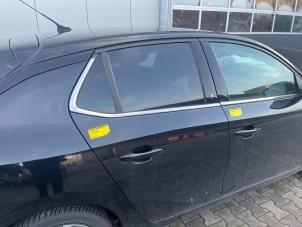 Gebrauchte Tür 4-türig rechts hinten Opel Corsa F (UB/UH/UP) Electric 50kWh Preis € 500,00 Margenregelung angeboten von De Vos Autodemontagebedrijf