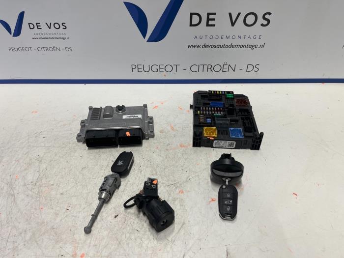Gebrauchte Steuergerät Motormanagement Peugeot Expert (V1/VA/VB/VE/VF/VT/VY) 2.0 Blue HDi 150 16V Preis € 350,00 Margenregelung angeboten von De Vos Onderdelen